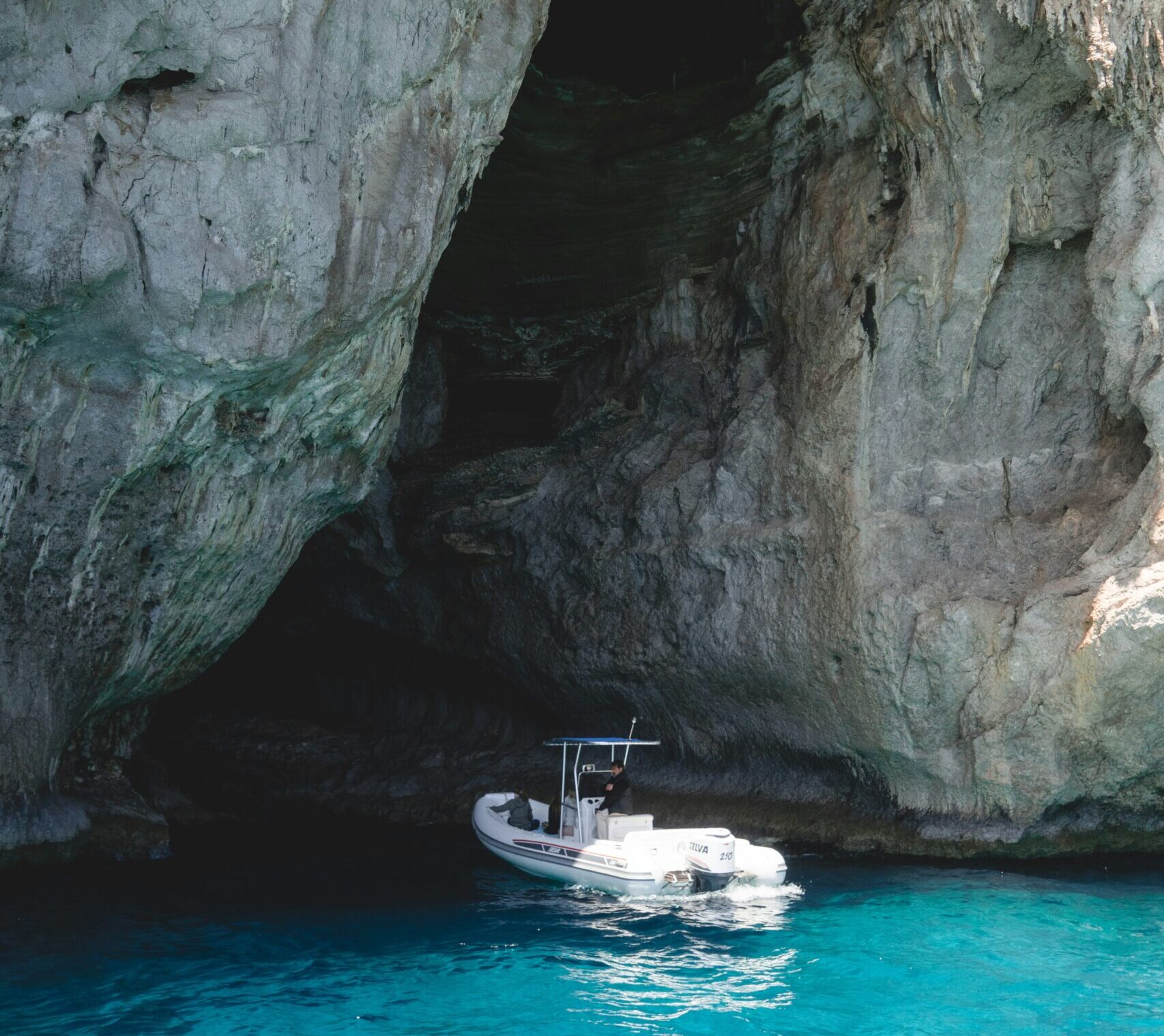 The Blue Grotto, Capri boating